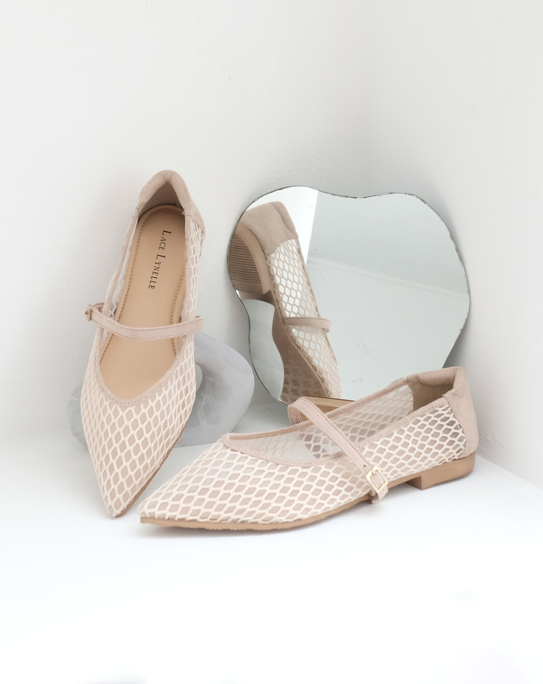 LACE LYNELLE FLATSHOES POINTY DARIN