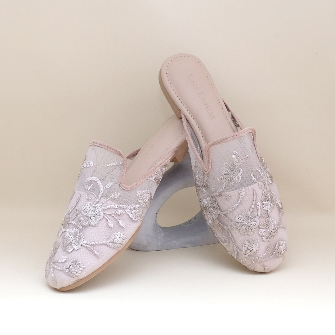 LACE LYNELLE MULES MIKA MILO