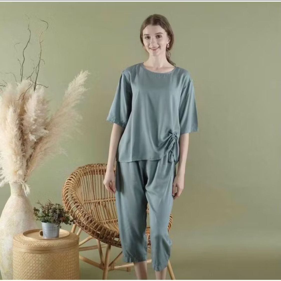 LACE LYNELLE CLOTHING