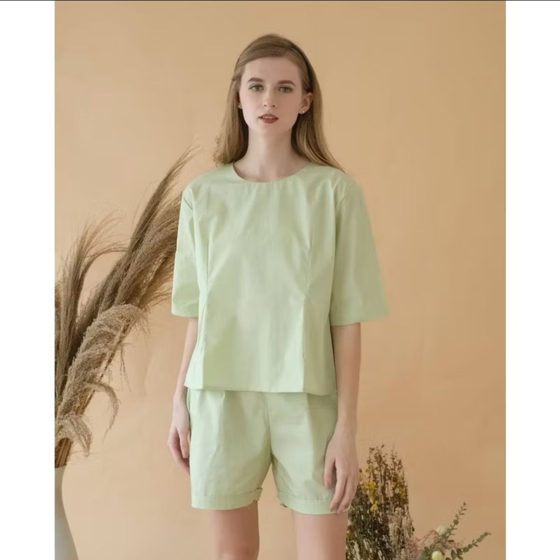 LACE LYNELLE CLOTHING